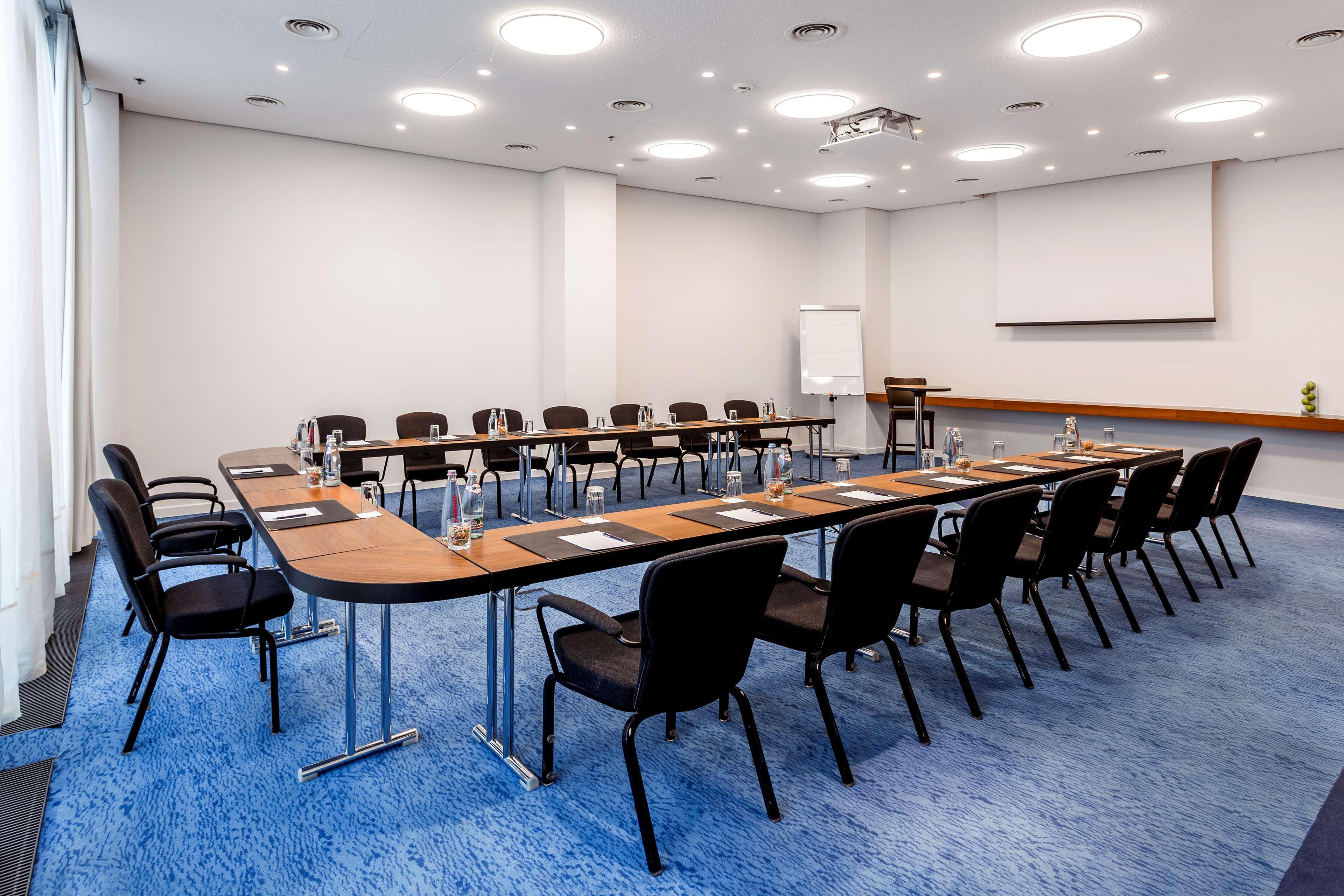 Radisson Blu Iveria Hotel Тбилиси Екстериор снимка Meeting room