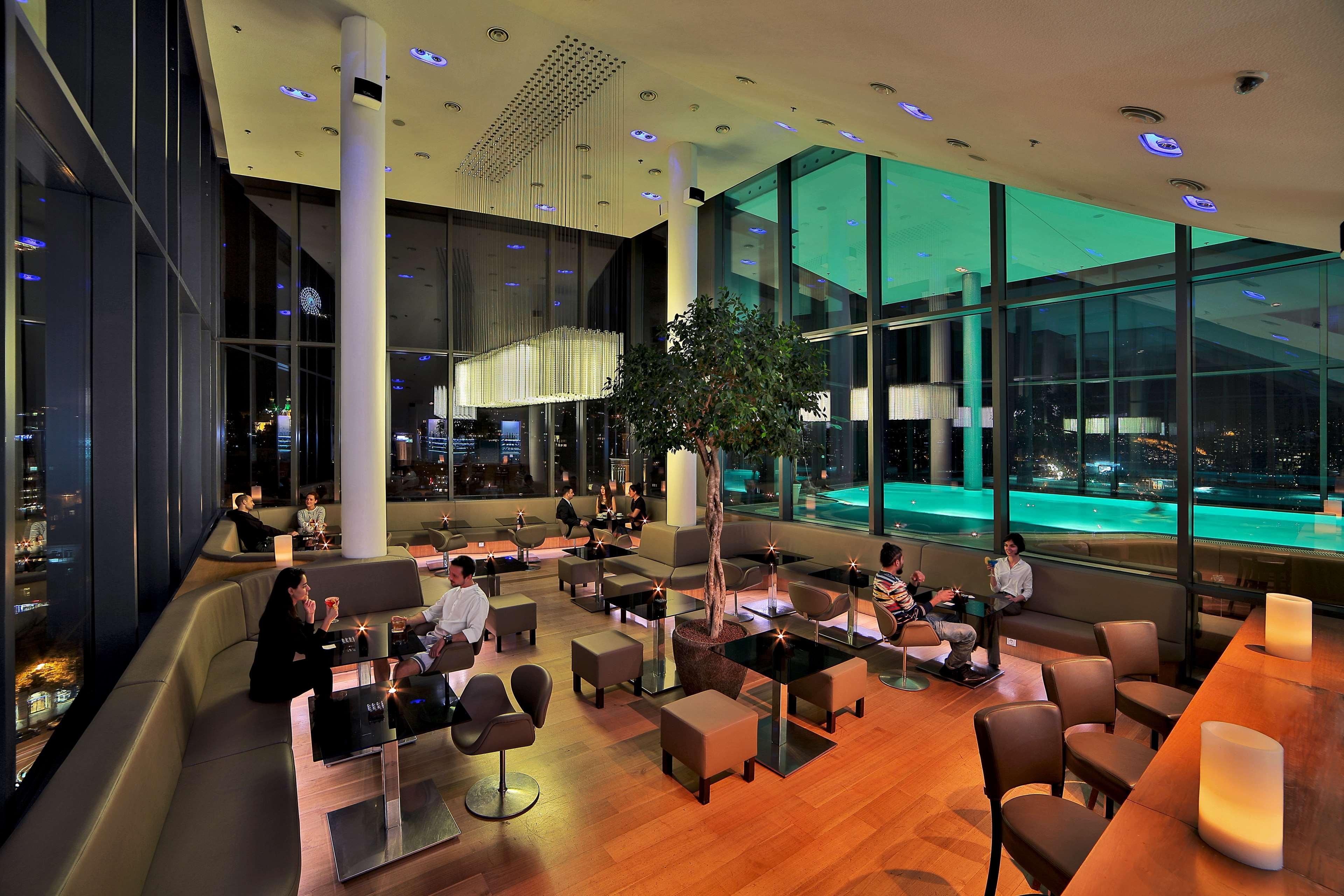 Radisson Blu Iveria Hotel Тбилиси Екстериор снимка The lounge at the airport