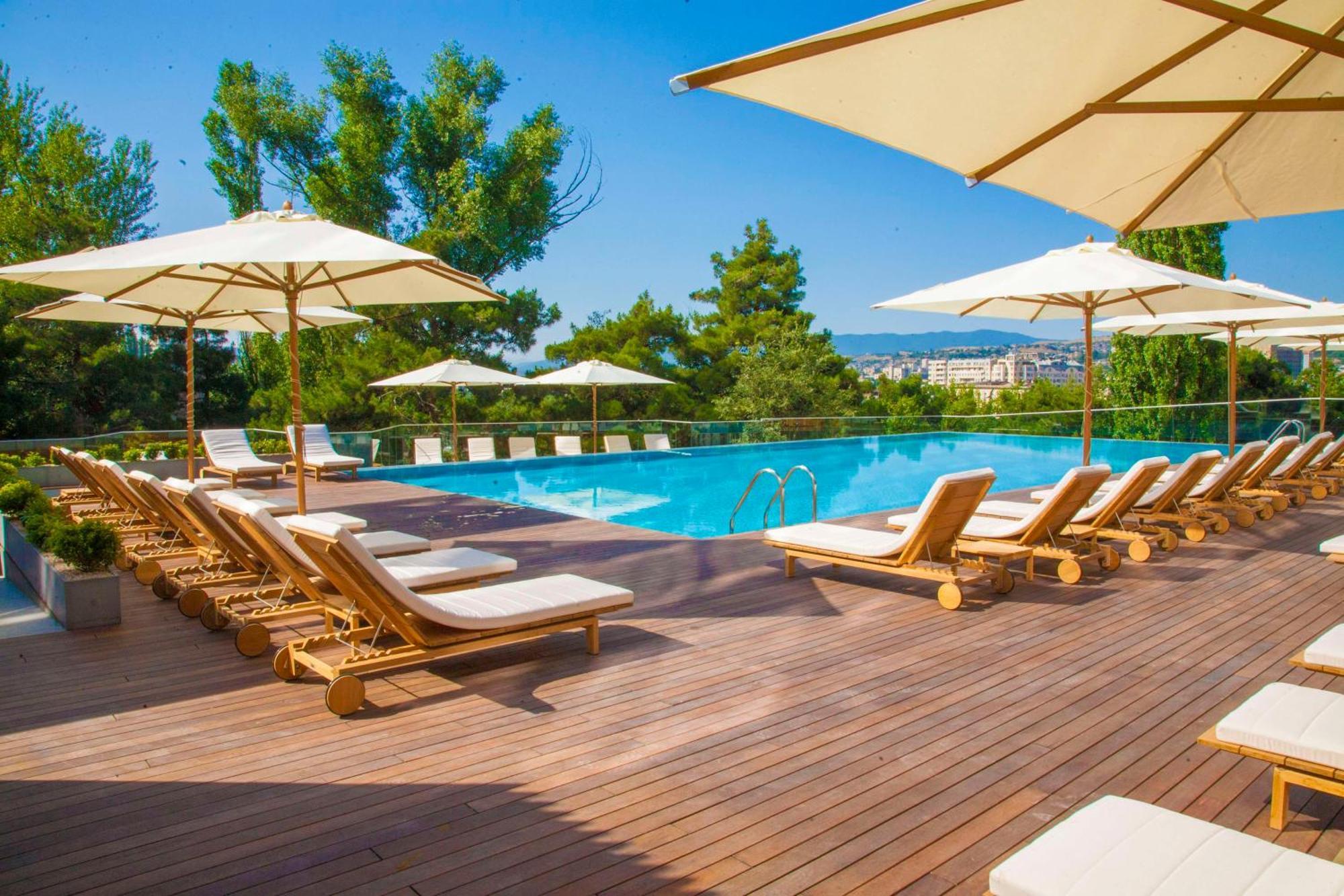 Radisson Blu Iveria Hotel Тбилиси Екстериор снимка The Westin Athens